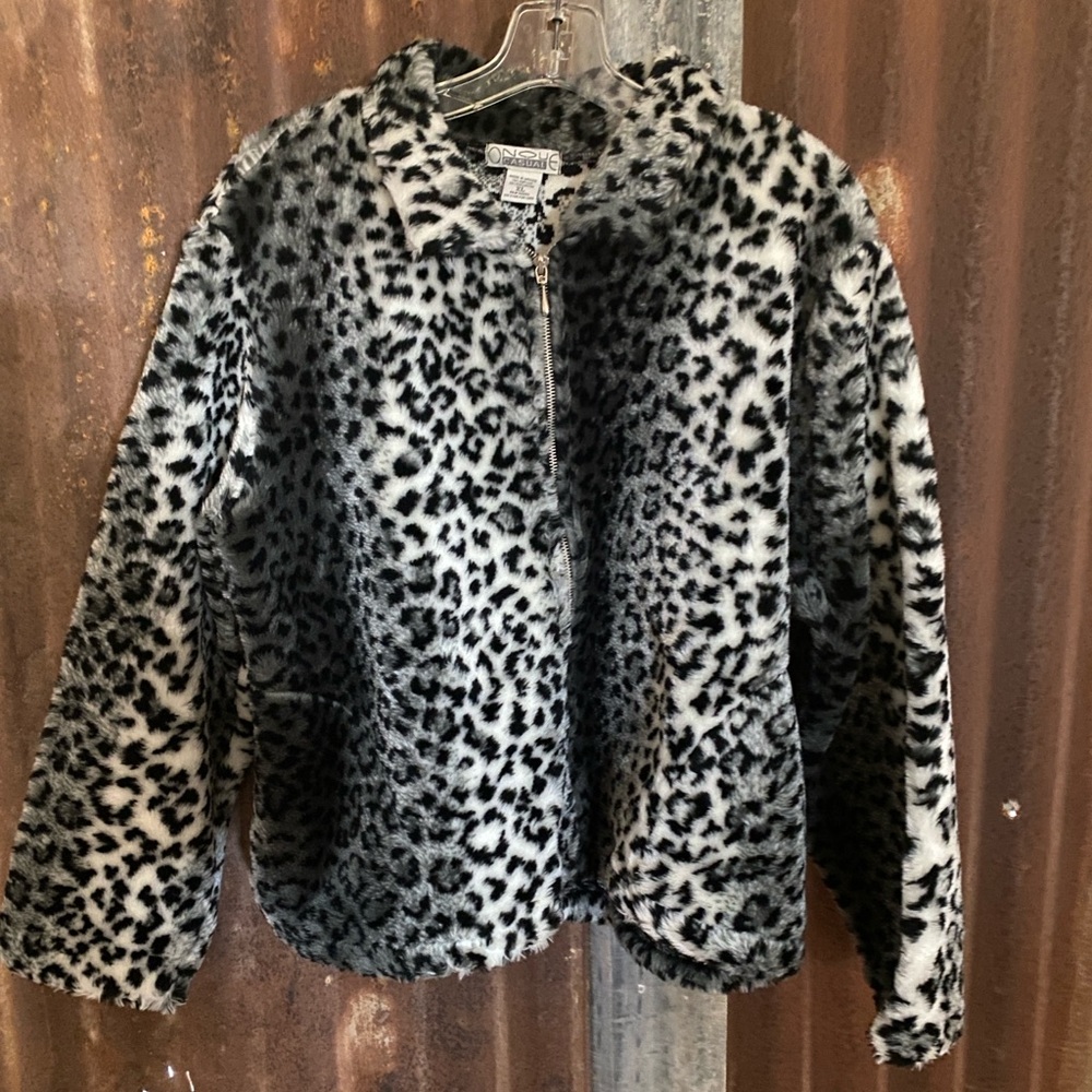 Vintage onque casual animal print zip up jackets